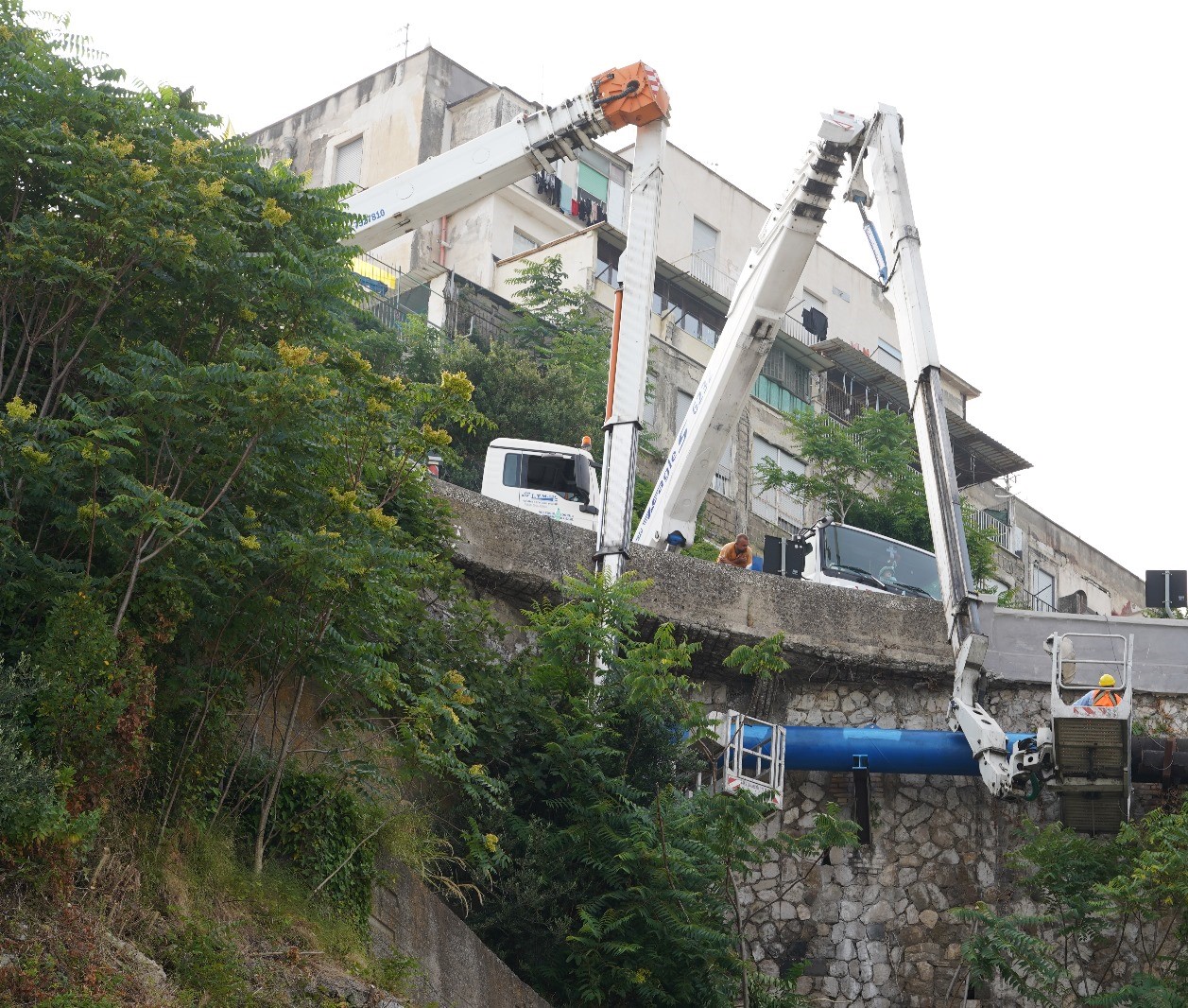 Gori Guasto Alla Condotta Adduttrice A Servizio Della Penisola